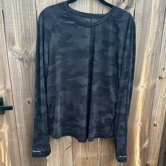 Lululemon Rise And Run Long Sleeve Top Heritage 365 Camo Deep Coal Multi Size 6 - Picture 1 of 5